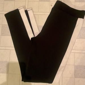 Bar III sport leggings medium